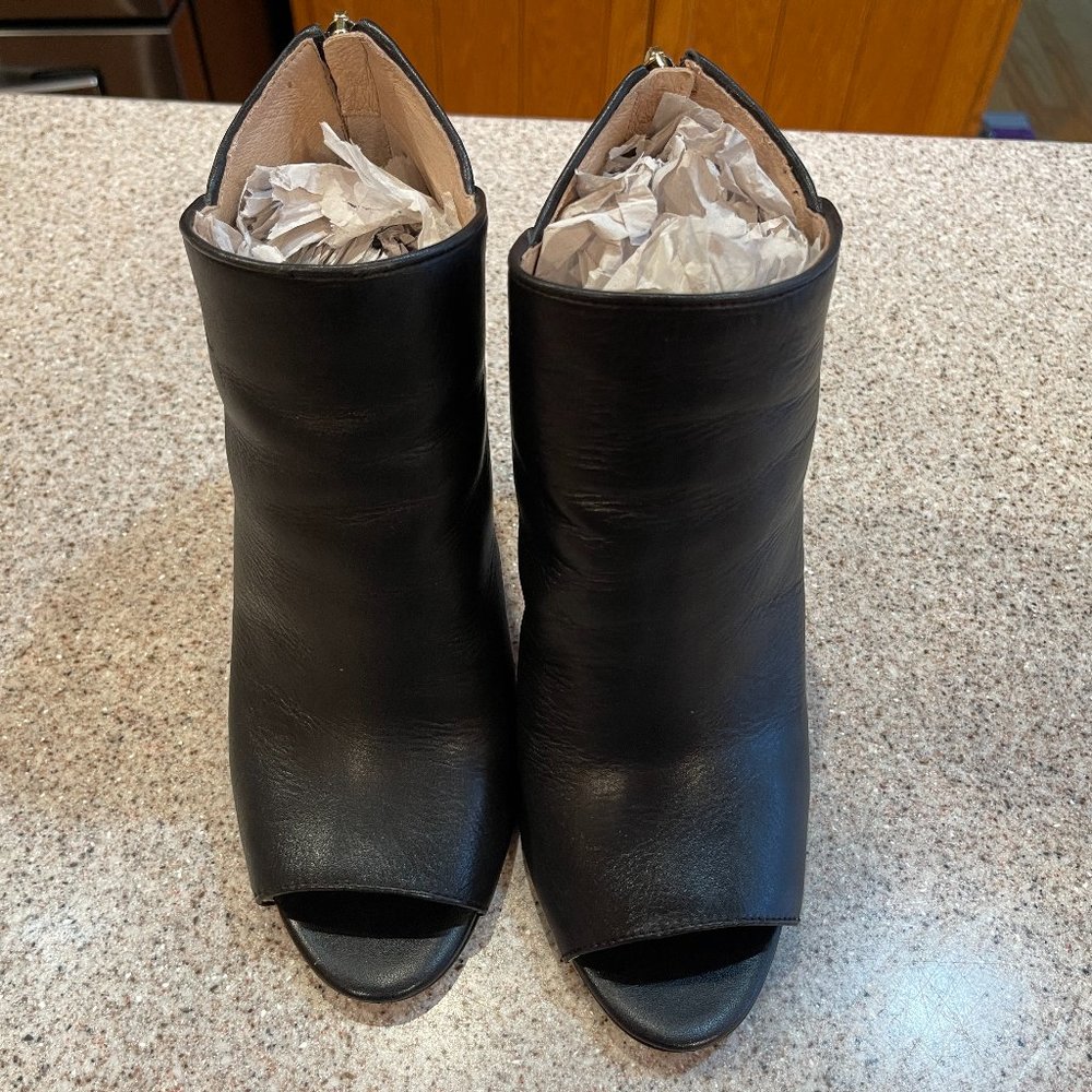 Louise et Cie Black Leather Ankle Boot with  Open Toe Heel Back Zipper